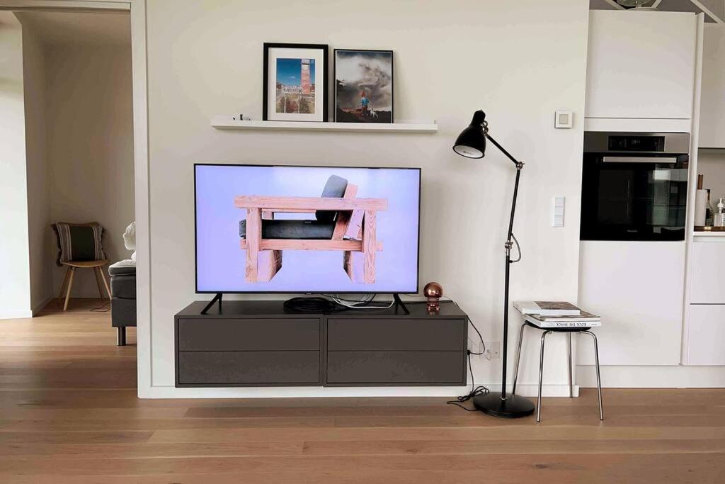Bo Med Stil Og Udsigt Til Aarhus Lystbadehavn Apartment Exterior photo